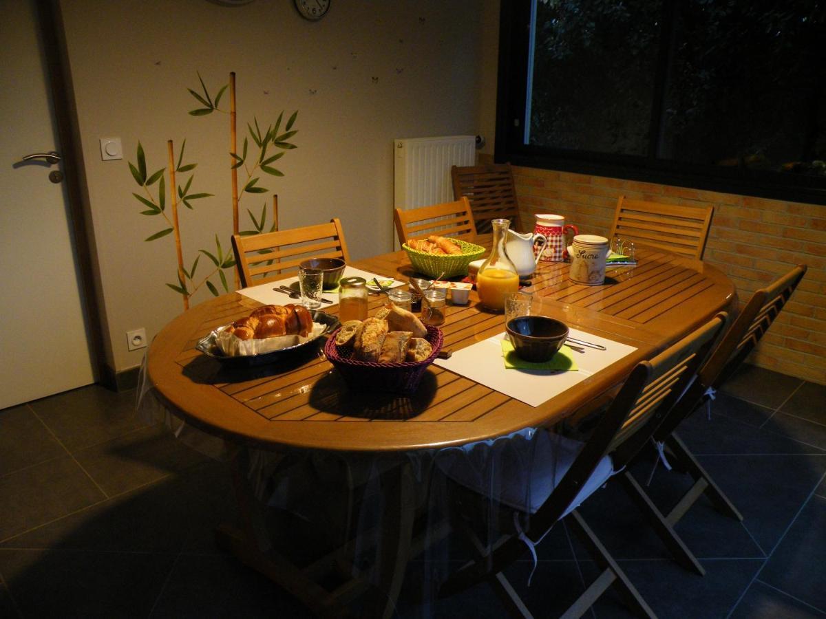 レ・ゼルビエ Les Mouettes Bed & Breakfast エクステリア 写真